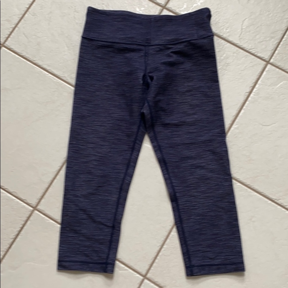 Cropped lululemon leggings